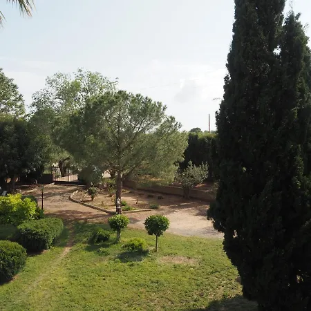 Le Mirage Country house